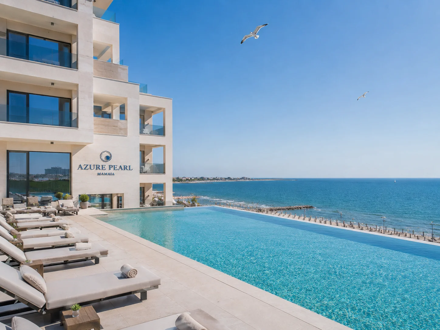 Azure Pearl Mamaia